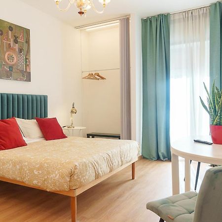 Via Prospero Petroni 9 - Bari Stazione - Hotel Ngoại thất bức ảnh