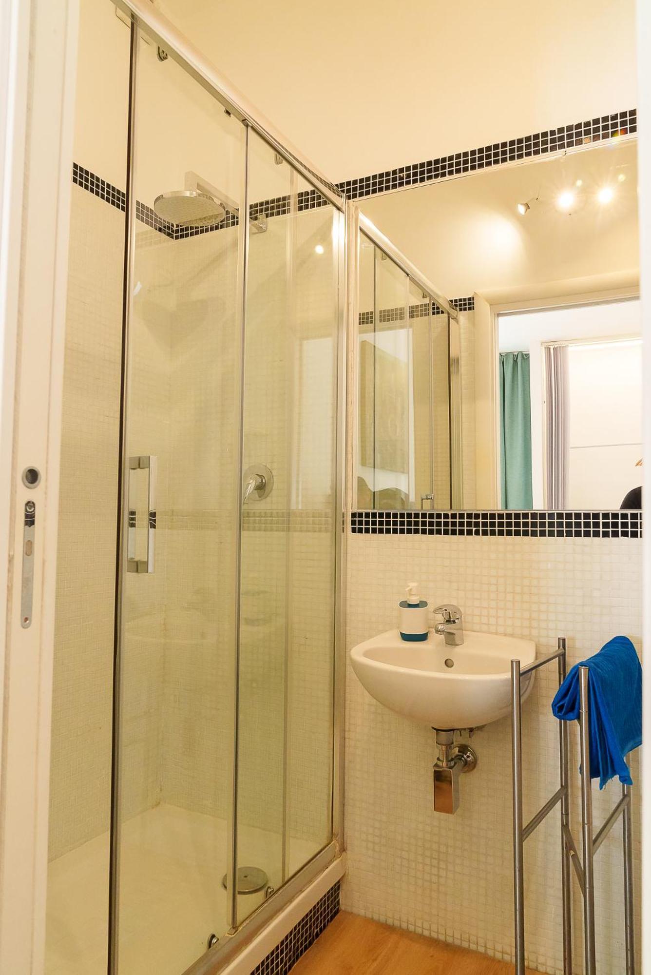 Via Prospero Petroni 9 - Bari Stazione - Hotel Ngoại thất bức ảnh