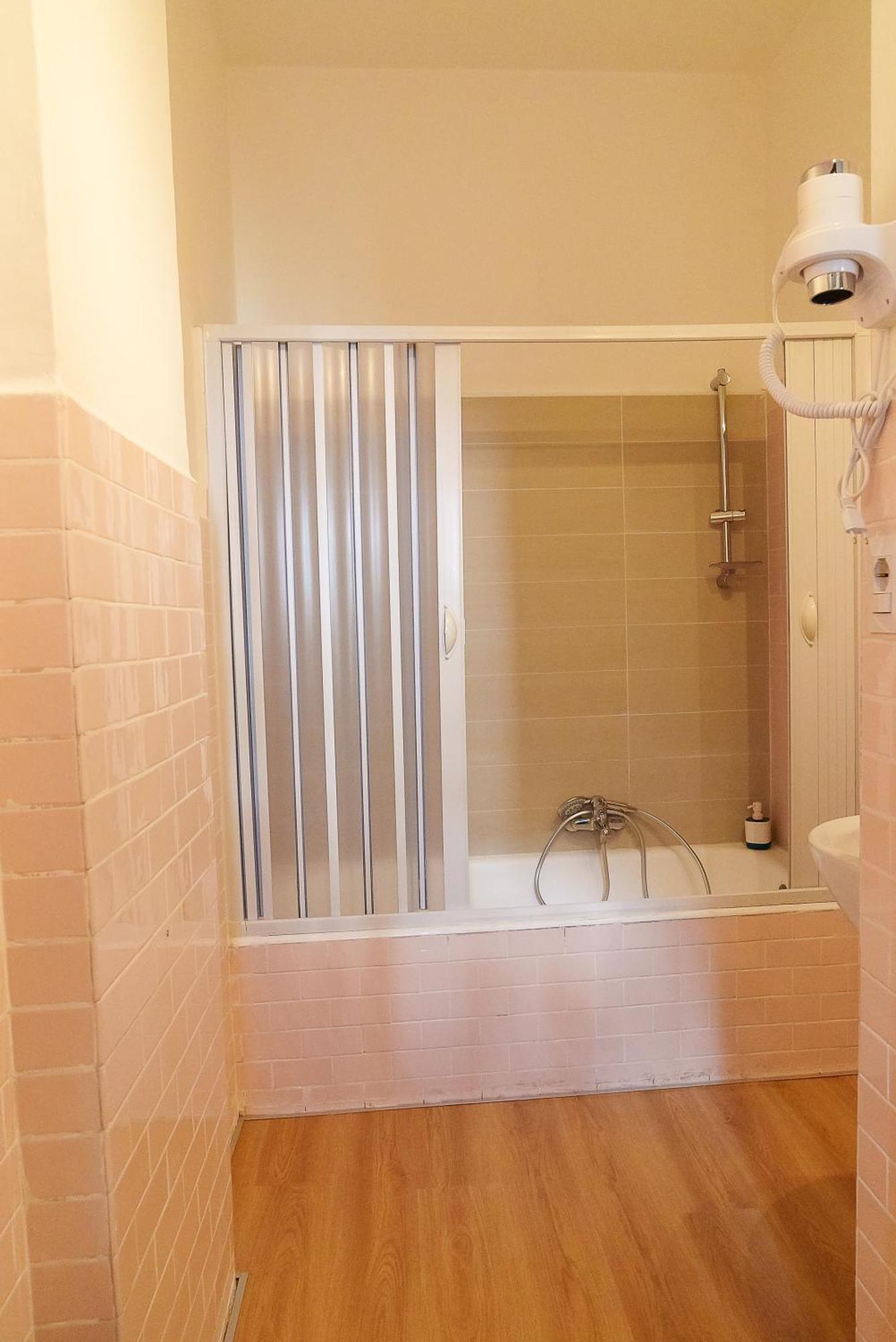 Via Prospero Petroni 9 - Bari Stazione - Hotel Ngoại thất bức ảnh